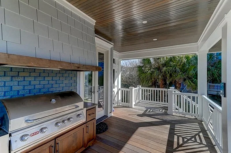 Stunning Beach House, Fully Renovated, Private Pool, Theater Room, Steps from the Beach. in Isle Of Palms, South Carolina, United States — photo 2
