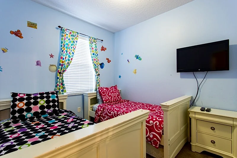 Unit 4- 3 bedroom home in Kissimmee, Florida, United States — photo 2