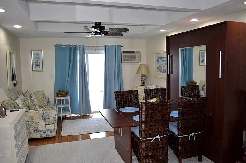 Ocean Block Condo, Steps from the Beach, Balcony, Linens, Paper Goods, Beach Items - UNIT 5