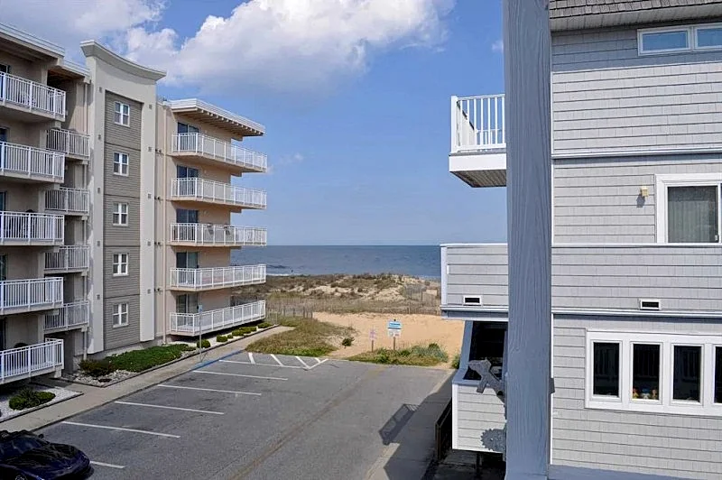 Ocean View Studio Condo, Steps from the Beach, Balcony, Linens, Paper Goods, Beach Items - Unit 7