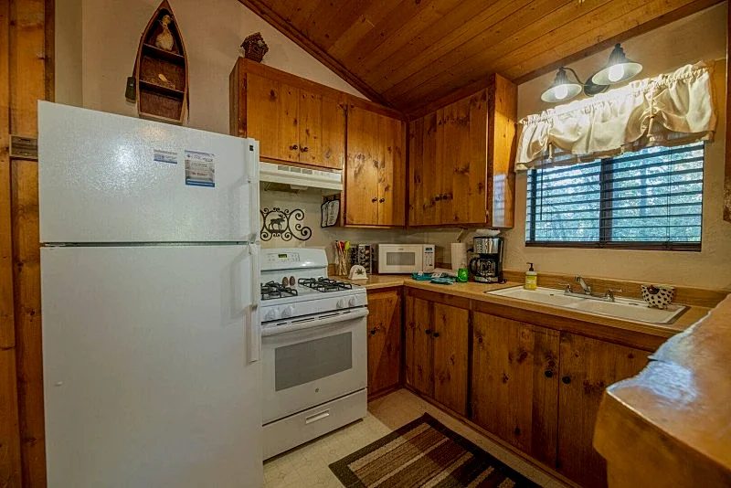 KING'S KABIN in Sugarloaf, California, United States — photo 4