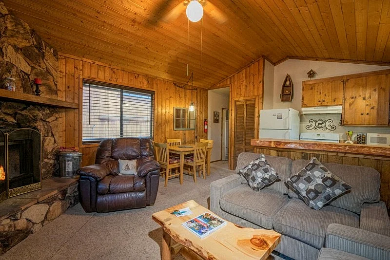 KING'S KABIN in Sugarloaf, California, United States — photo 2