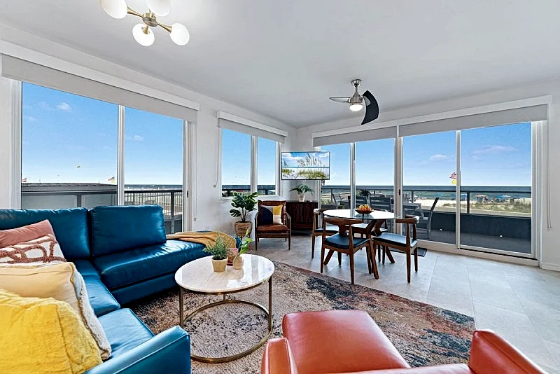 Modern, DIRECT GULFRONT, Ground floor Panoramic Views! in Orange Beach, Alabama, United States — photo 3