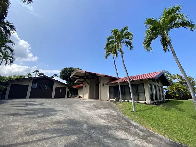 Big 3BR/4BA, 3056 sq ft Kona Home with Pool/Jacuzzi, Ocean View, Sleeps 16 max in North Kona, Hawaii, United States — photo 5