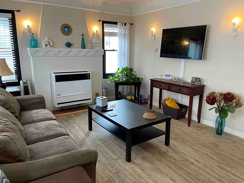 134 Long Beach House Rental Two roommate | California Rentals