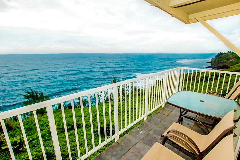 Cliffside Princeville 2 Bedroom Oceanview Vacation Condo for 6!