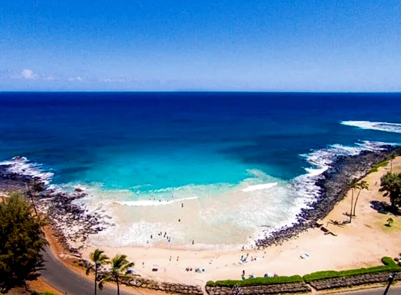 Beautiful 4 Bedroom Poipu Vacation Villa w/AC! Hawaii Rentals in Koloa, Hawaii, United States — photo 3