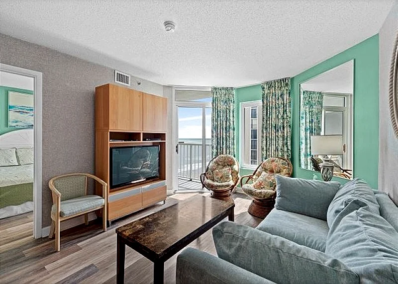 Ocean view condo in the fantastic Seawatch Resort + FREE DAILY ACTIVITIES!