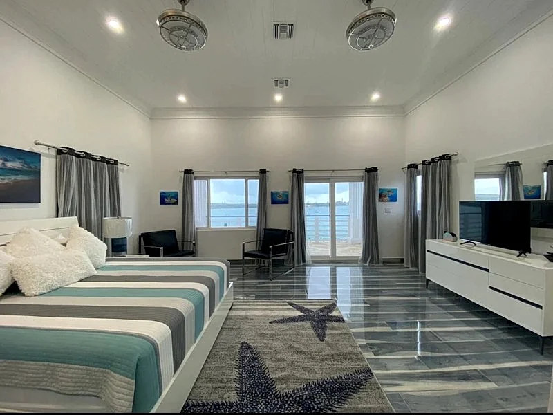 Beautiful modern Harbour house with amazing Sunset Views! in Staniel Cay, Exuma, Bahamas — photo 4