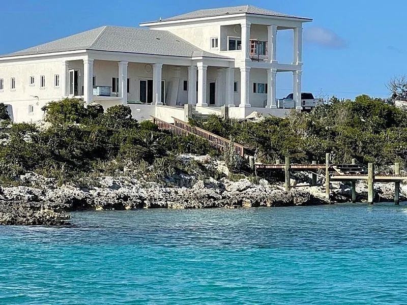 Beautiful modern Harbour house with amazing Sunset Views! in Staniel Cay, Exuma, Bahamas — photo 1