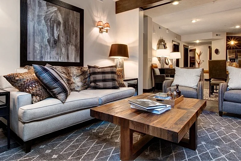 Prime Old Town Location! Luxury 3-Bdrm » 2 Minute Walk to Main St & Town Lift!