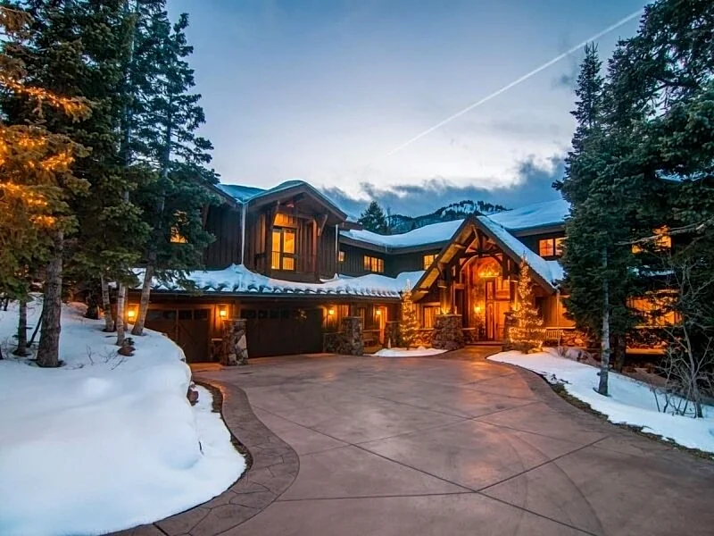 Ski-In/Out Family Retreat, 7 Bdrms, Hot Tub, Sauna - Summit County