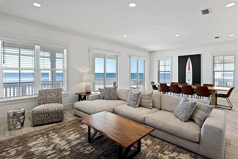 Reel Em Inn | Beachfront Luxury Estate | Heated Pool | Beautiful Weddings in Panama City Beach, Florida, United States — photo 4