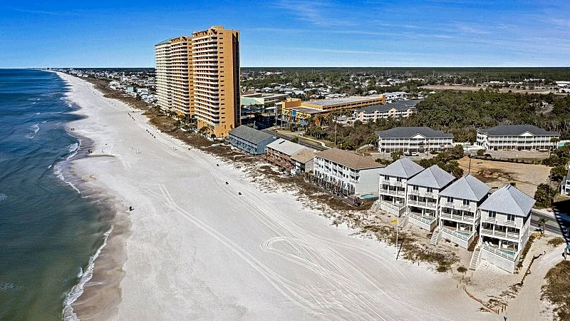 Reel Em Inn | Beachfront Luxury Estate | Heated Pool | Beautiful Weddings in Panama City Beach, Florida, United States — photo 3