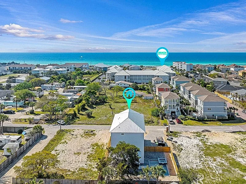 Sandprint Castle | | Pool Hot Tub | Steps to Beach | Golf Cart | Game Room in Miramar Beach, Florida, United States — photo 2