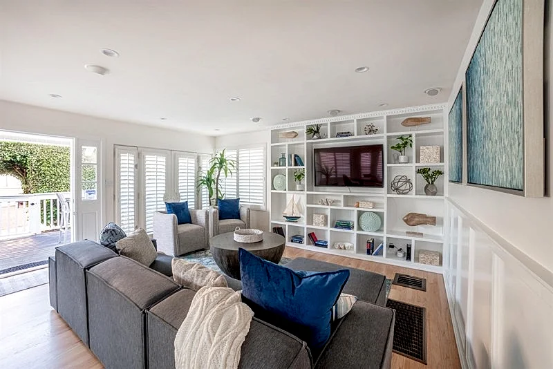 Coastal Charm & Ocean Views – Stylish 3-Bed Beach Pad in North Hermosa Beach in Hermosa Beach, California, United States — photo 2
