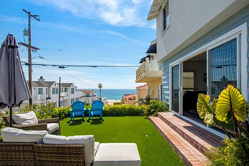 Steps from the Sand: Ocean View Walk-Street Home in South Manhattan Beach