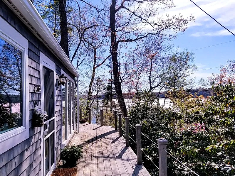 Paradise Cottage, bay views/access, 2BR/2 BA, Wifi
