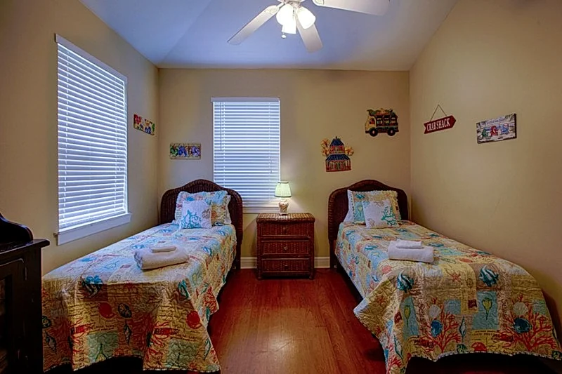 The Wahoo, Dog Friendly Vacation Home, Secluded and Quiet - St. George Island in Saint George Island, Florida, United States — photo 4