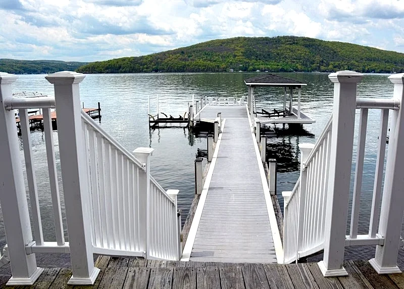 Romantic Cabin On-the-Water Breathtaking View Beach Fire Pit! 1 Wk Avail Jul'26 in Hammondsport, New York, United States — photo 4