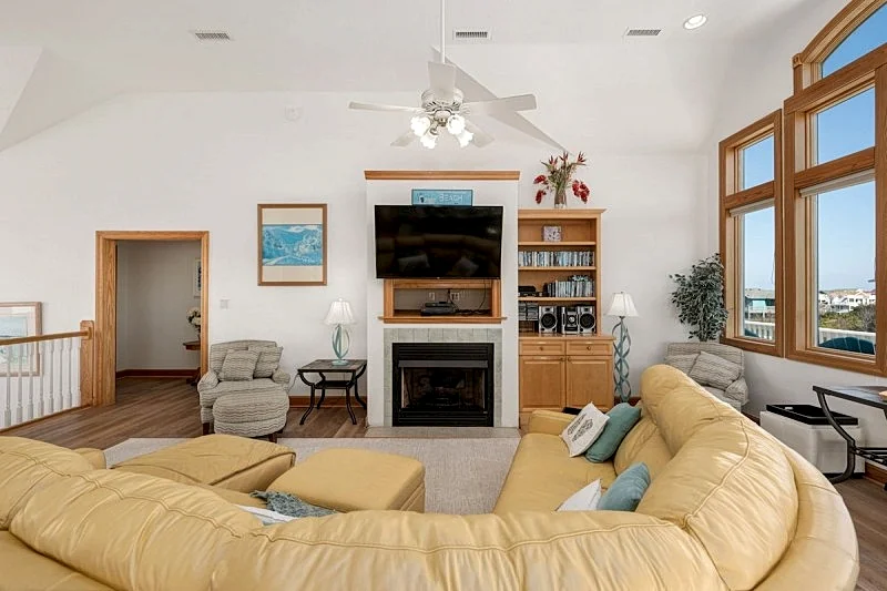 Sea Forever--Oceanside 8-10 BR; Pool, Hot Tub, Elevator, Gardens! in Corolla, North Carolina, United States — photo 4