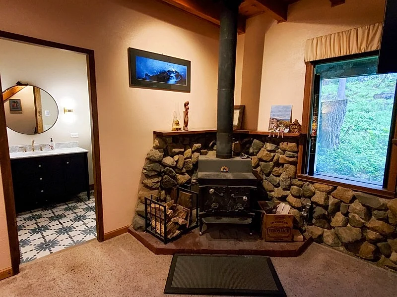 Juneau Cabin near Eaglecrest & Trails - Alaska in Juneau, Alaska, United States — photo 3