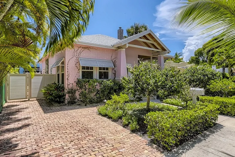 4bd/3ba Compound | Pool and Parking | Sleep 8 - WPB