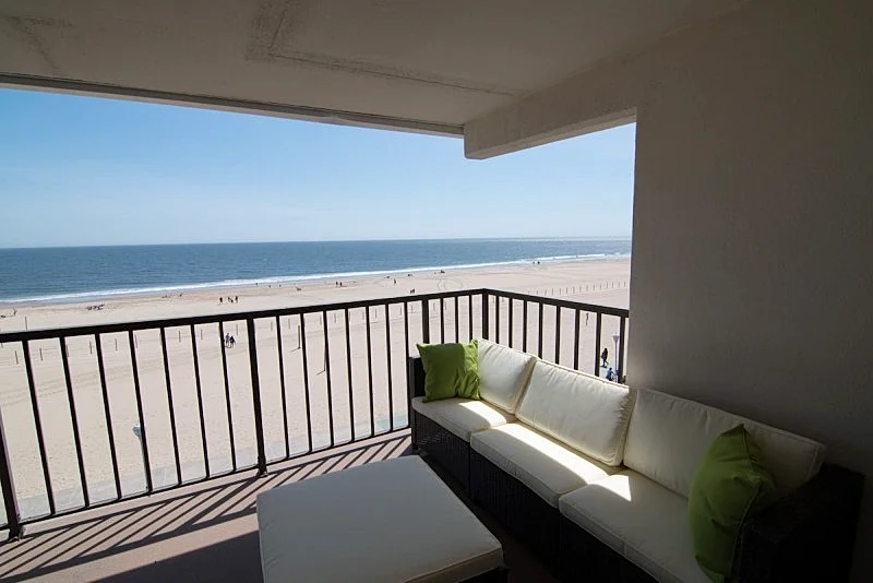 Large Private Balcony Overlooking the Beach - Boardwalk - Oceanfront!