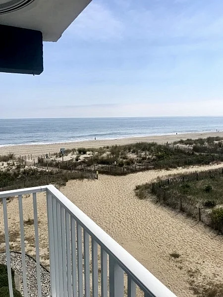 Your Vacation Paradise!! Ocean Front!! Pets Welcome!! Off Season Weekends!!