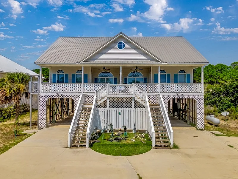 Duplex (both sides) in a private gated beachfront community! - Sunrise
