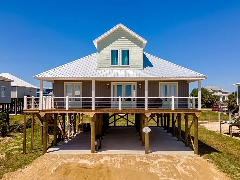 Large Six Bedrooms, Six Ensuites Baths! Gulf View!
