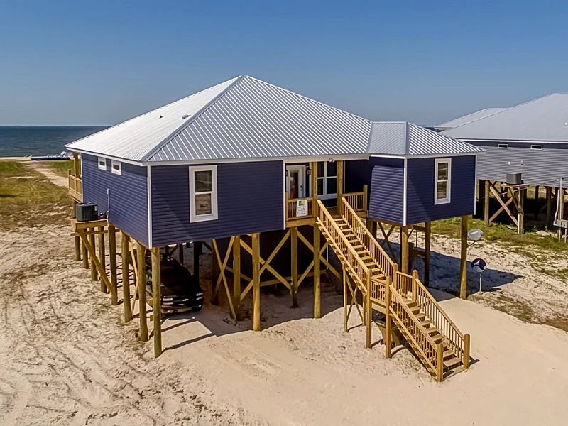 Private pool, private bay beach and close to Gulf beaches! - Blue Oasis