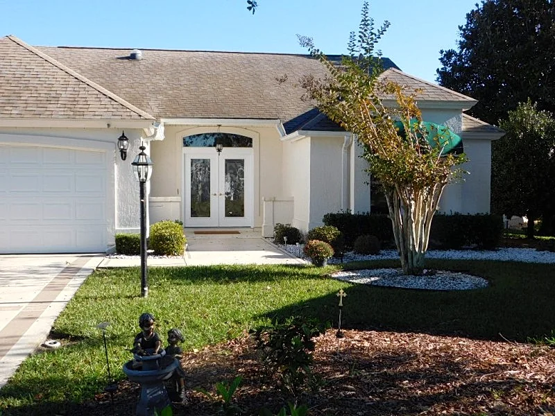 Monterey | Beautiful Water/Golfview 3 BR  Designer pool home, located in the center of the Villages
