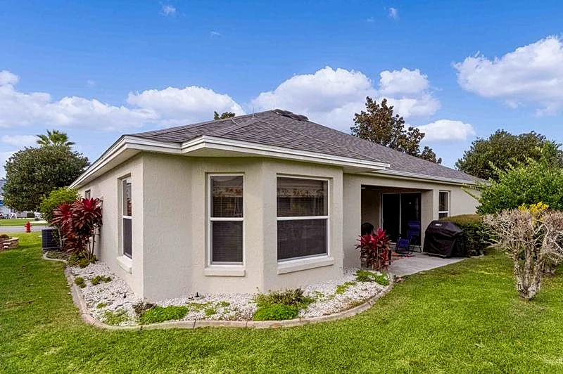 Villa Addison the Peacefully & Conveniently Located w/BBQ Grill & FREE WiFI! ALL Pets Welcome!