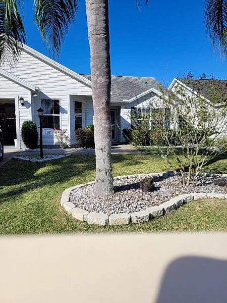 Villa Ravenal A Guest Favorite! Close to Town Squares w/ Golf Cart