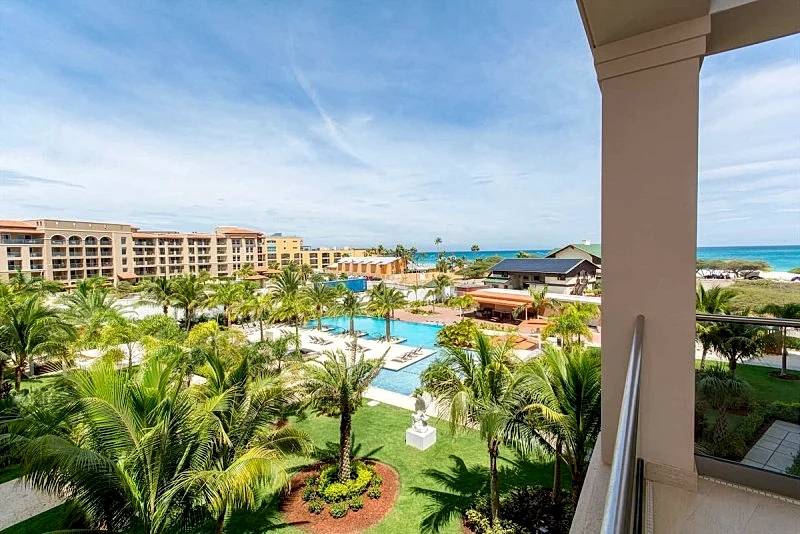 Beach View - Seaside Paradise 2BR condo - LV307