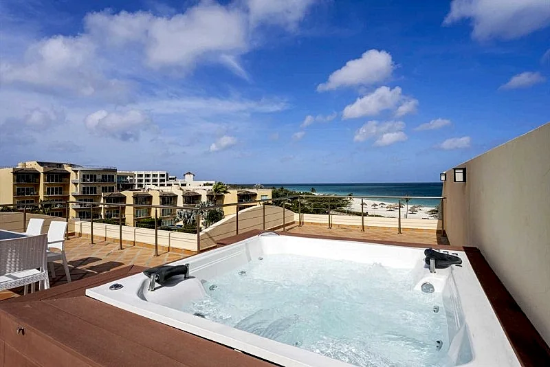 Beachfront - Royal Penthouse 3BR condo - BC352