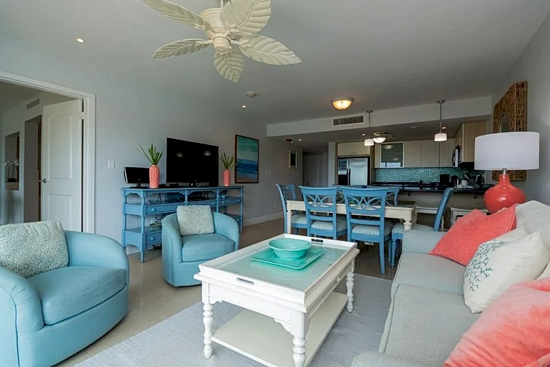 Beachfront - Royal Aquamarine 3BR condo - BC252