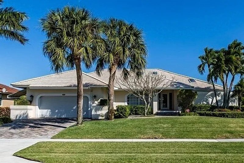Perfect 4/2 home for your Marco Island vacations