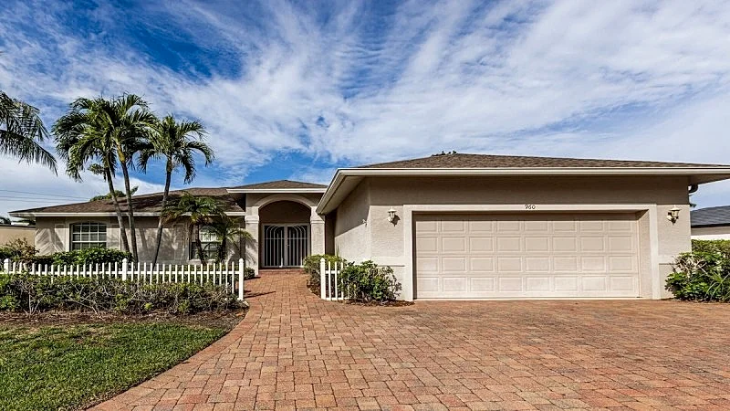 Five bedrooms with beach access.
