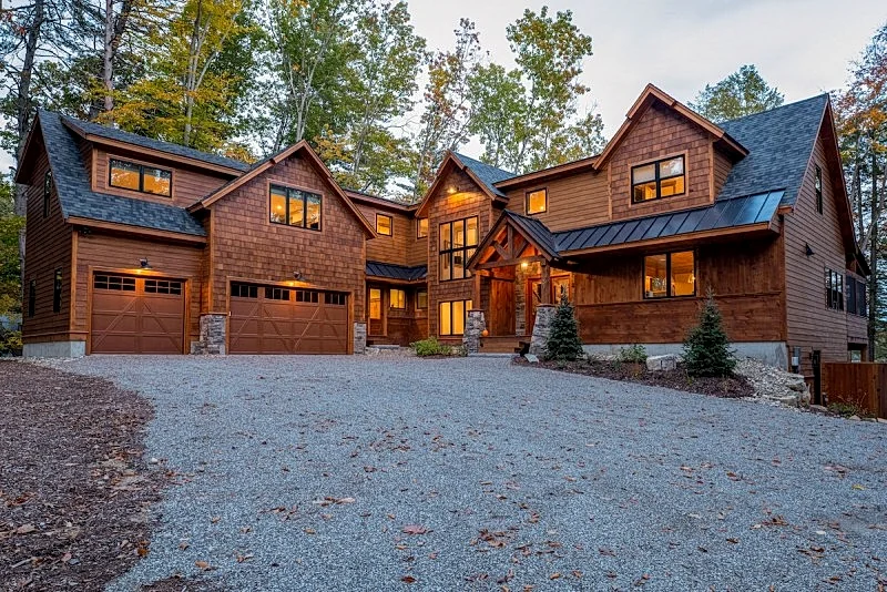 Ultimate luxury experience on Winnipesaukee