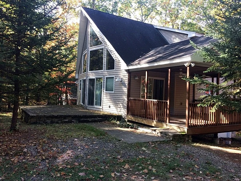 Suissevale Beach Access Home is close to States Landing Beach