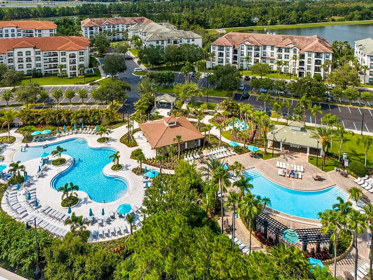 Family Getaway at Vista Cay, 3BR Orlando Condo