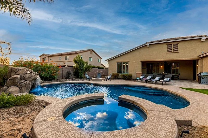 Heated Pool & Spa! Resort Backyard.