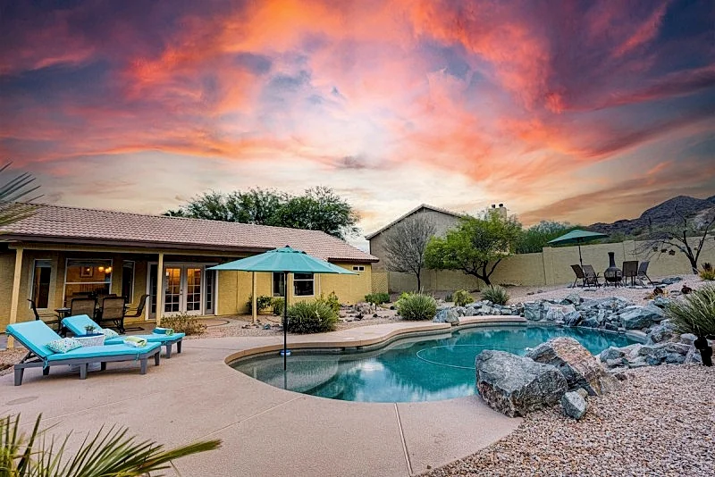 Preserve Backyard! Private Pool, Fire Pit. Eclectic Style.