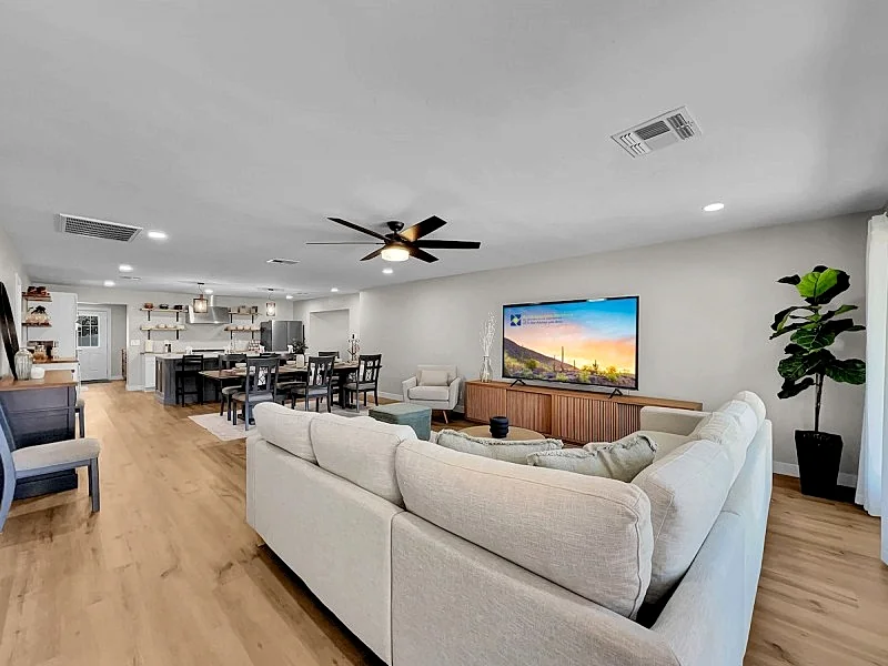 Park Views! Center of Phoenix! Amazing Remodel!