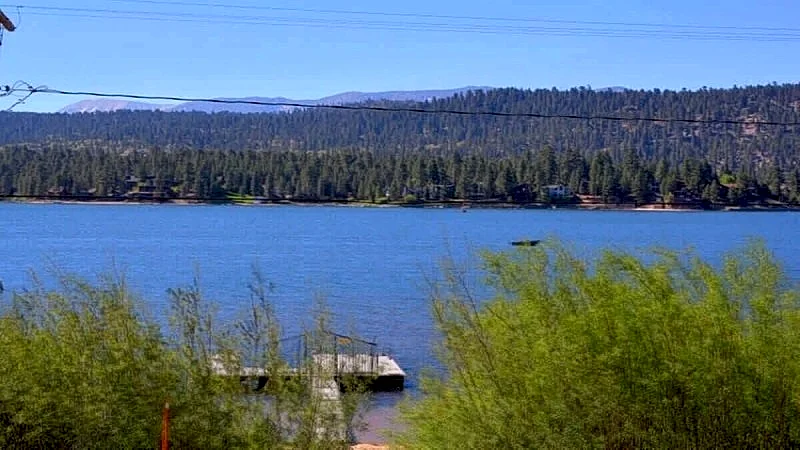 Lakefront w/Dock (No Wifi/TV) - FeatherNest - Fawnskin