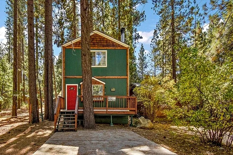 La Cerena Chalet - Dog-Friendly Economy Cabin - Big Bear Lake