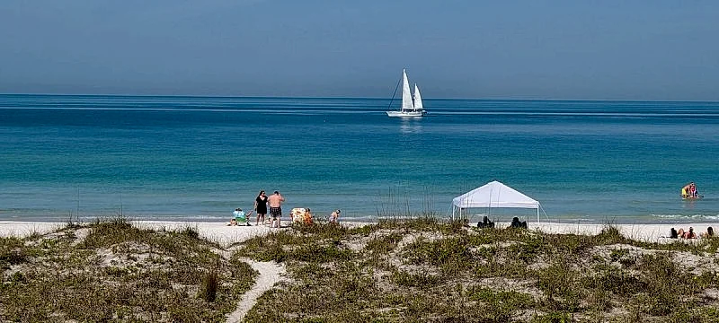 Beachfront Cottages (GULF) at Beautiful Sandy Shores on Gulf of Mexico