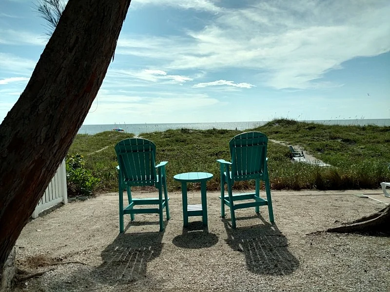 Beachfront Cottages (PATIO) at Beautiful Sandy Shores on Gulf of Mexico